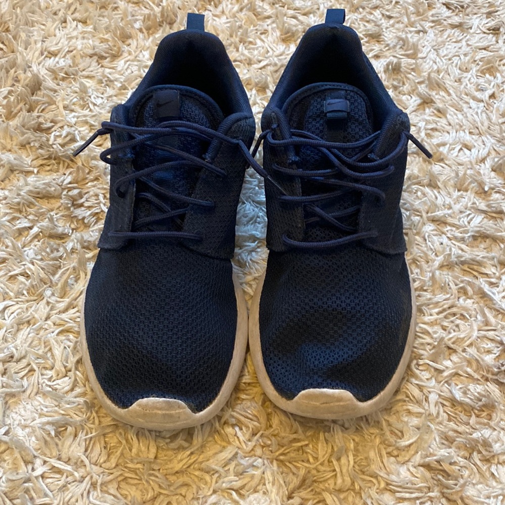 Nike Roshe Run custom sneakers